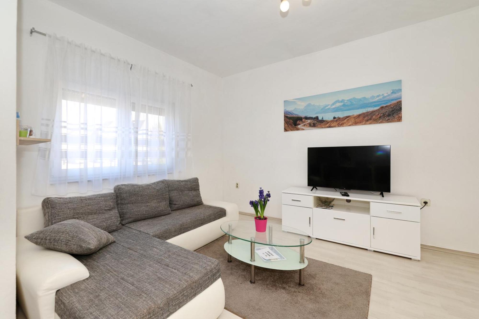 Apartment Mirela ザダル エクステリア 写真